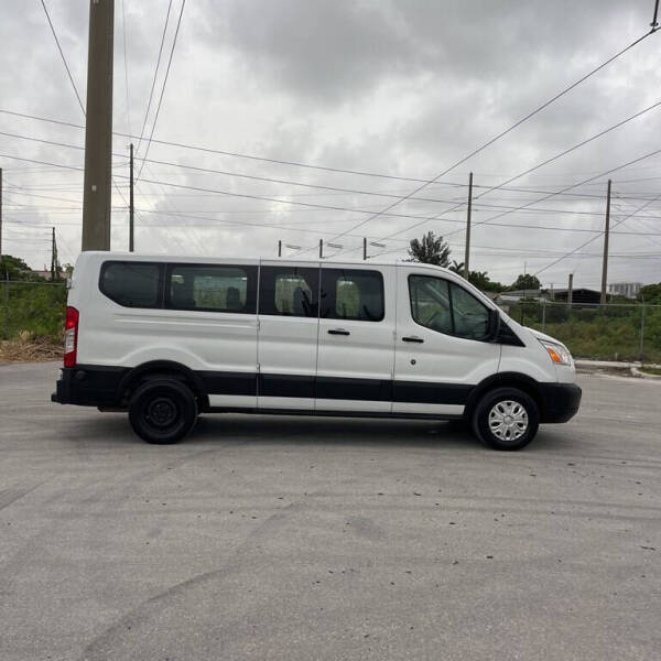 2019 Ford Transit