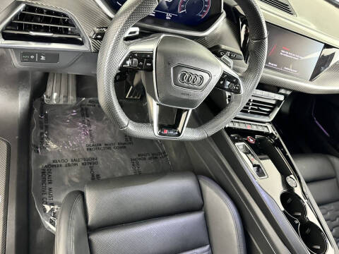 2024 Audi RS e-tron GT quattro