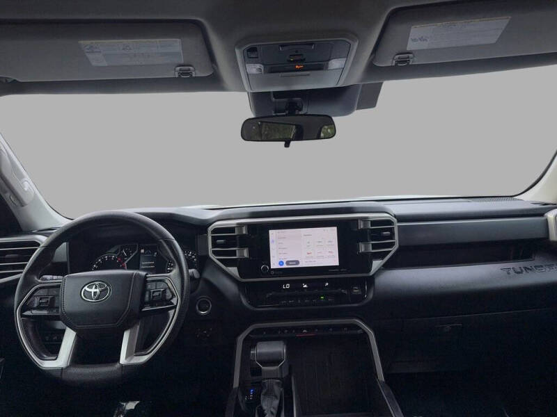 2022 Toyota Tundra SR5