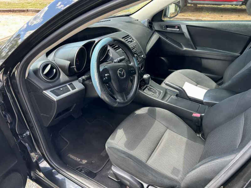 2013 Mazda MAZDA3 i Sport