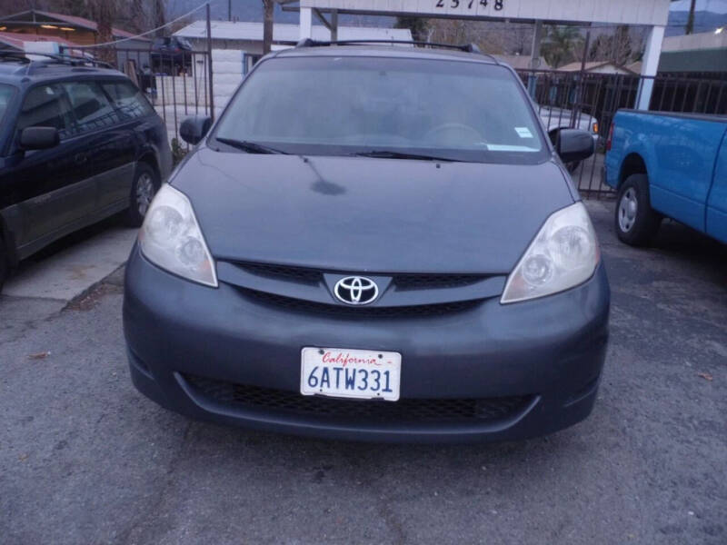 2007 Toyota Sienna CE 8-Passenger