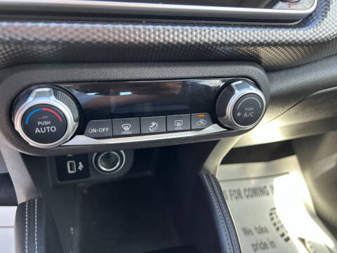 2020 Nissan Kicks SV