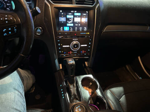 2017 Ford Explorer Sport