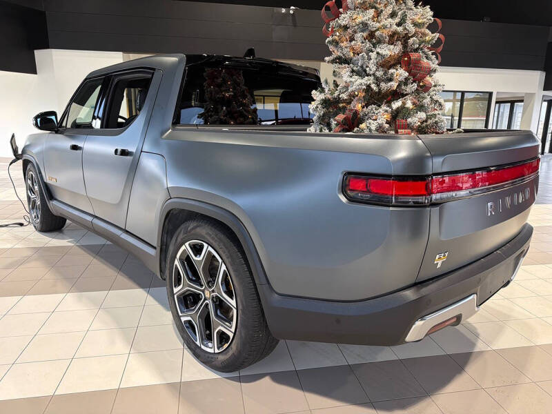 2024 Rivian R1T Adventure