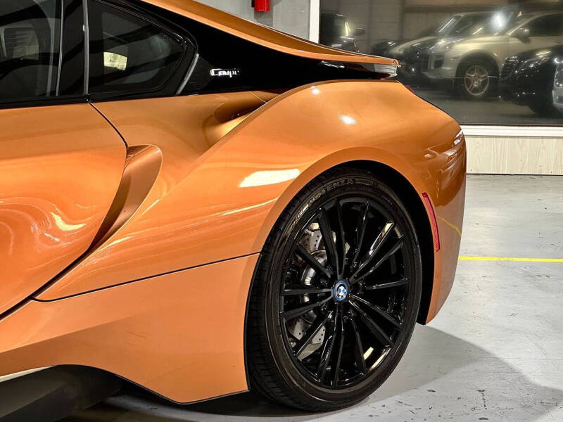 2019 BMW i8