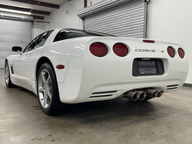 2004 Chevrolet Corvette