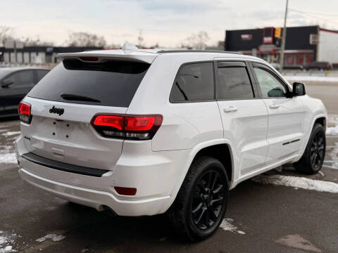 2017 Jeep Grand Cherokee Altitude