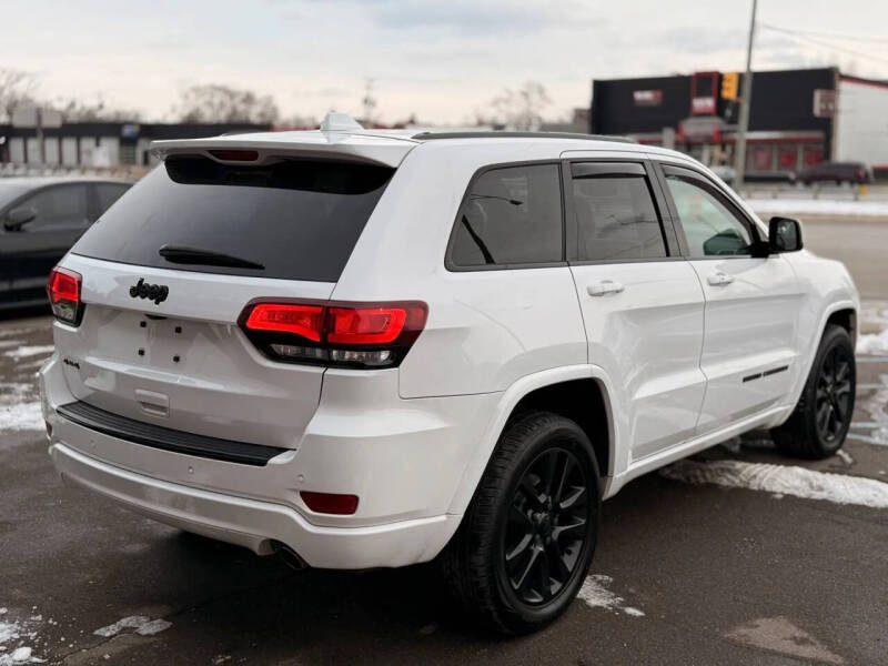 2017 Jeep Grand Cherokee Altitude