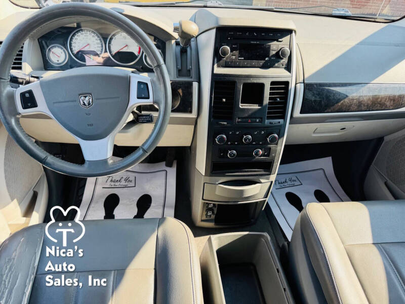 2010 Dodge Grand Caravan SXT