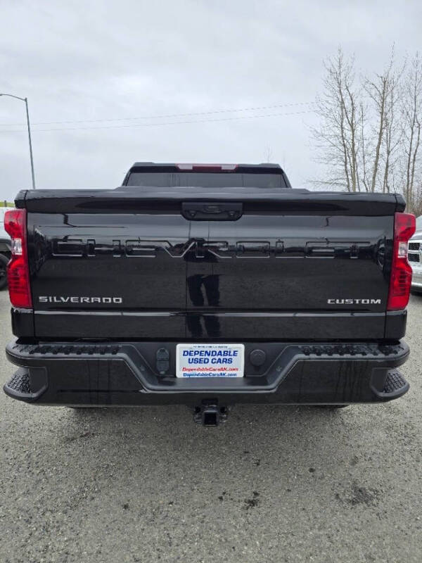 2022 Chevrolet Silverado 1500 Custom