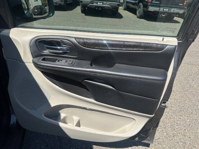 2019 Dodge Grand Caravan SE