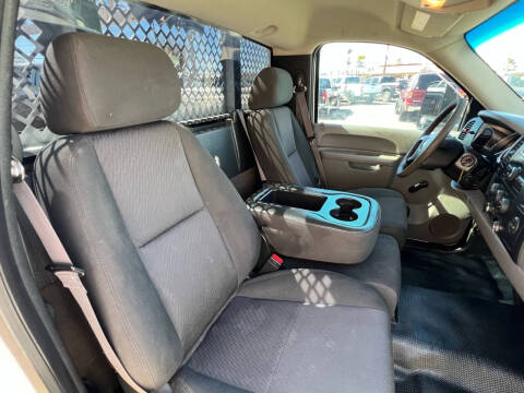 2013 Chevrolet Silverado 3500HD CC