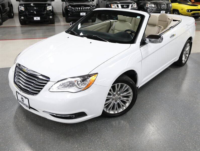 2013 Chrysler 200 Limited