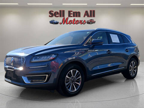 2019 Lincoln Nautilus Select