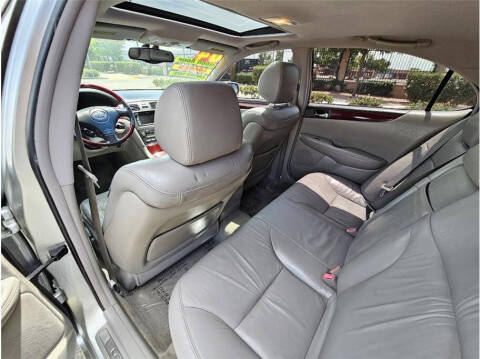 2004 Lexus ES 330