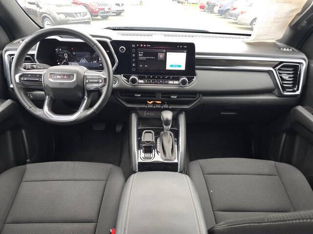 2024 GMC Canyon Elevation