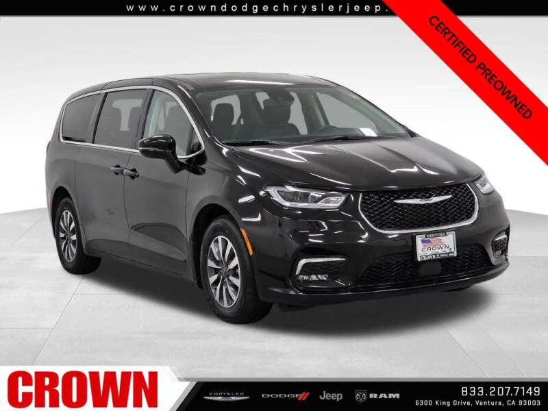 2024 Chrysler Pacifica Plug-In Hybrid Select