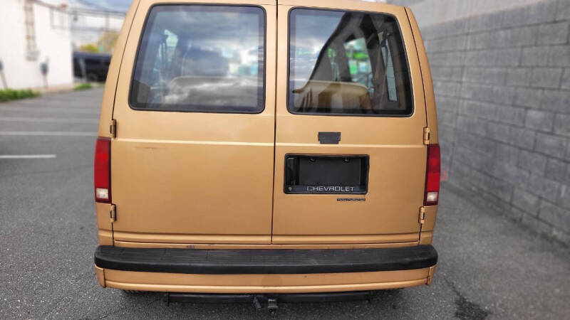 1989 Chevrolet Astro CL