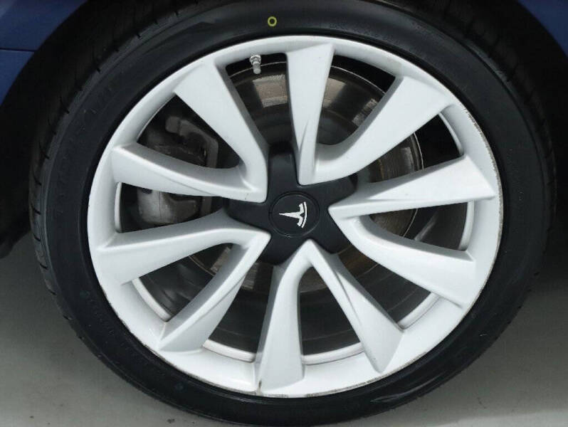 2019 Tesla Model 3 Long Range