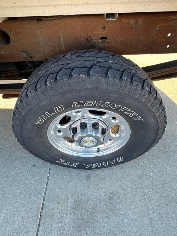 2005 Chevrolet Silverado 2500HD base photo 22