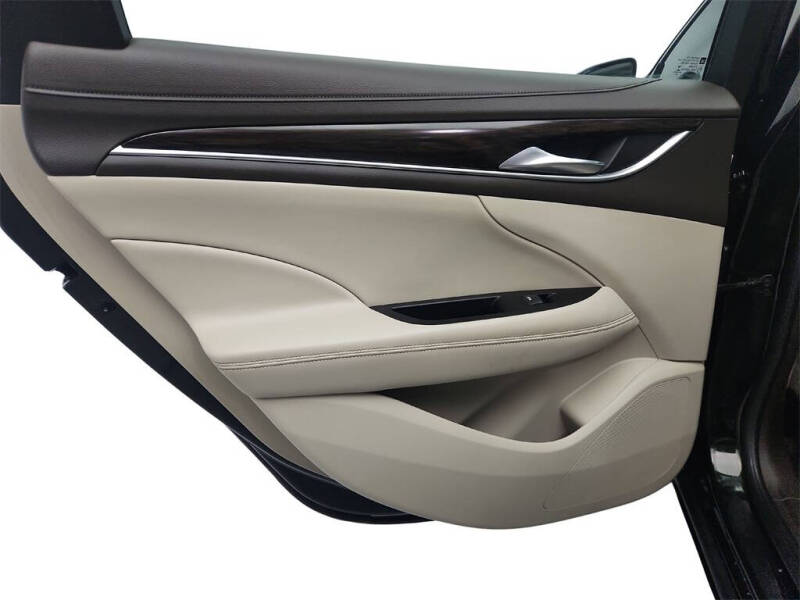 2017 Buick LaCrosse Essence