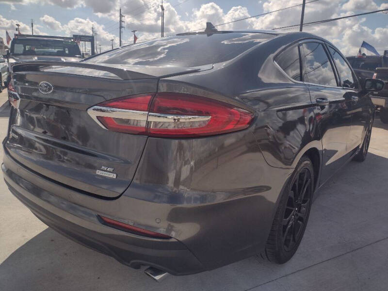 2019 Ford Fusion SE