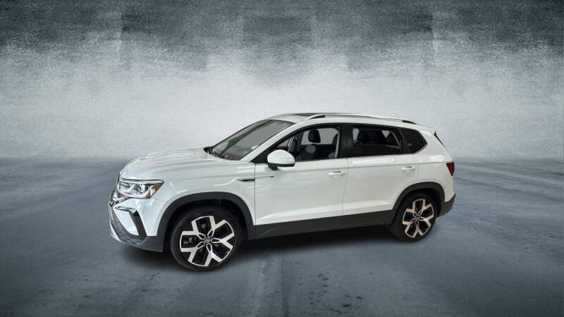 2023 Volkswagen Taos SEL 4Motion