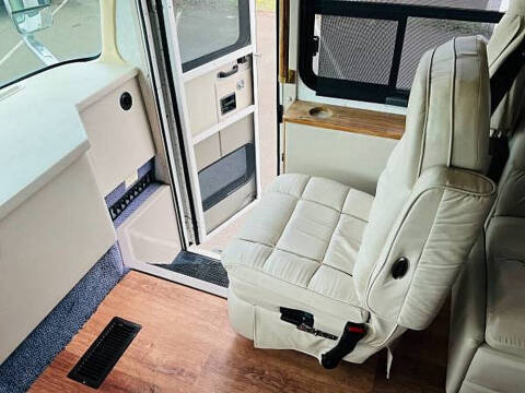 1999 Freightliner XC Chassis