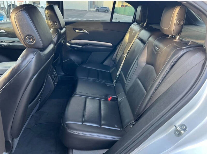 2021 Cadillac XT4 Premium Luxury