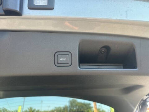 2026 Chevrolet Equinox EV LT 2