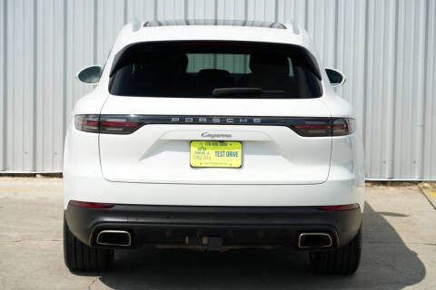 2022 Porsche Cayenne