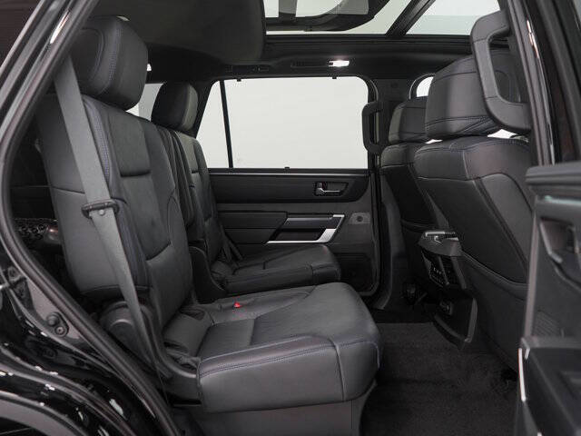 2025 Toyota Sequoia Platinum