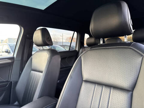 2022 Volkswagen Tiguan SE R-Line Black 4Motion