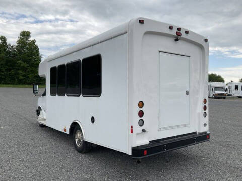 2022 Chevrolet Express 4500