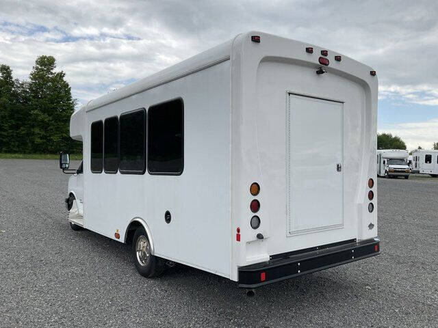 2022 Chevrolet Express 4500