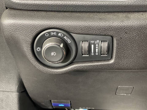 2024 Chrysler Pacifica Touring