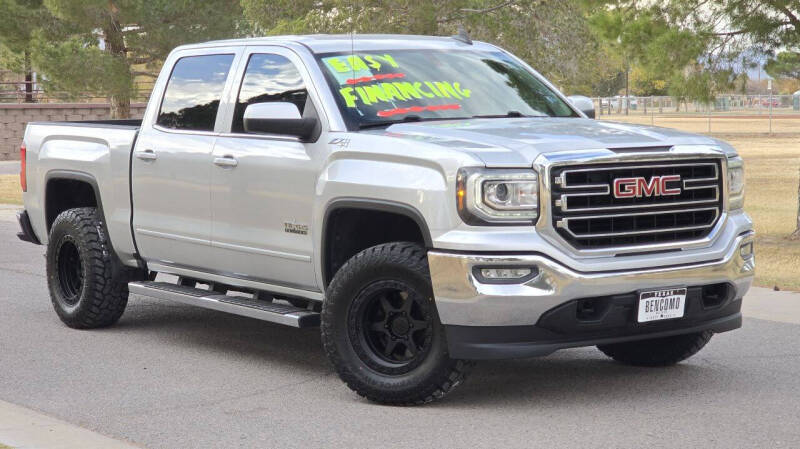 2017 GMC Sierra 1500 SLE photo 2