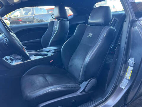 2017 Dodge Challenger