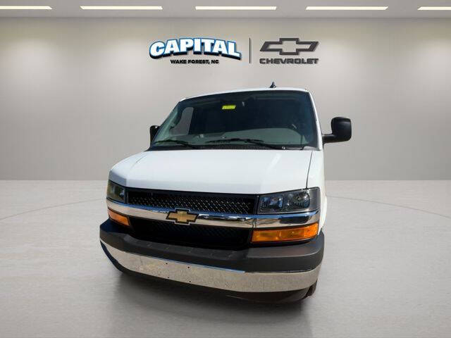2025 Chevrolet Express 2500