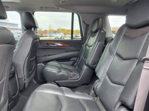 2017 Cadillac Escalade Premium Luxury