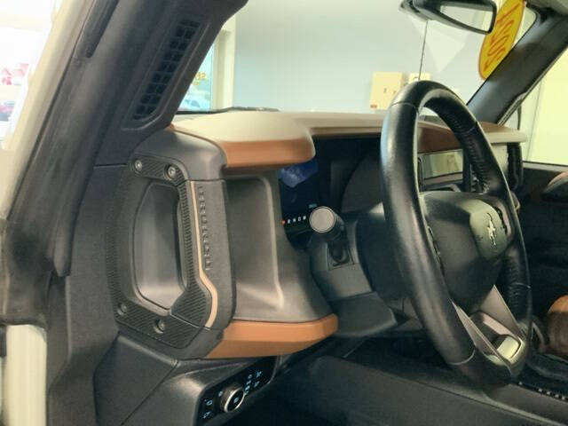 2024 Ford Bronco Outer Banks