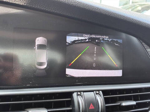 2019 Alfa Romeo Giulia Sport