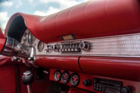 1957 Ford Thunderbird