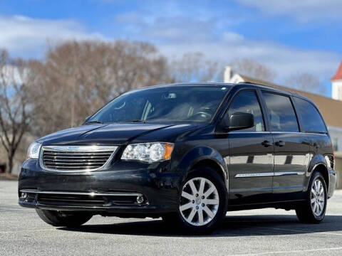 2013 Chrysler Town and Country Touring