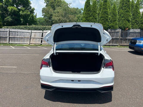 2023 Hyundai Elantra