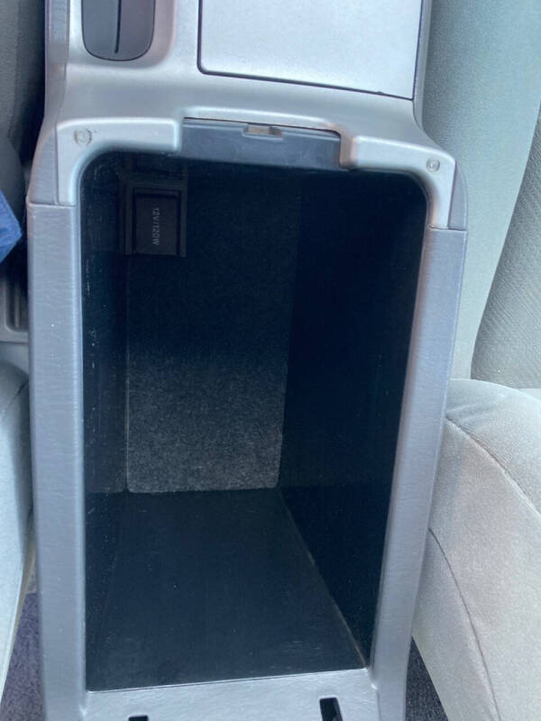 2004 Toyota Camry Solara SE V6