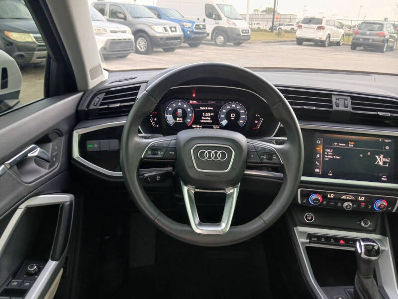 2021 Audi Q3 quattro S line Premium 45 TFSI