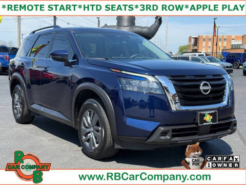 2025 Nissan Pathfinder SV