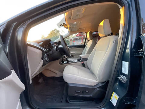 2019 Ford Escape SE