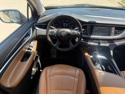 2018 Buick Enclave Essence